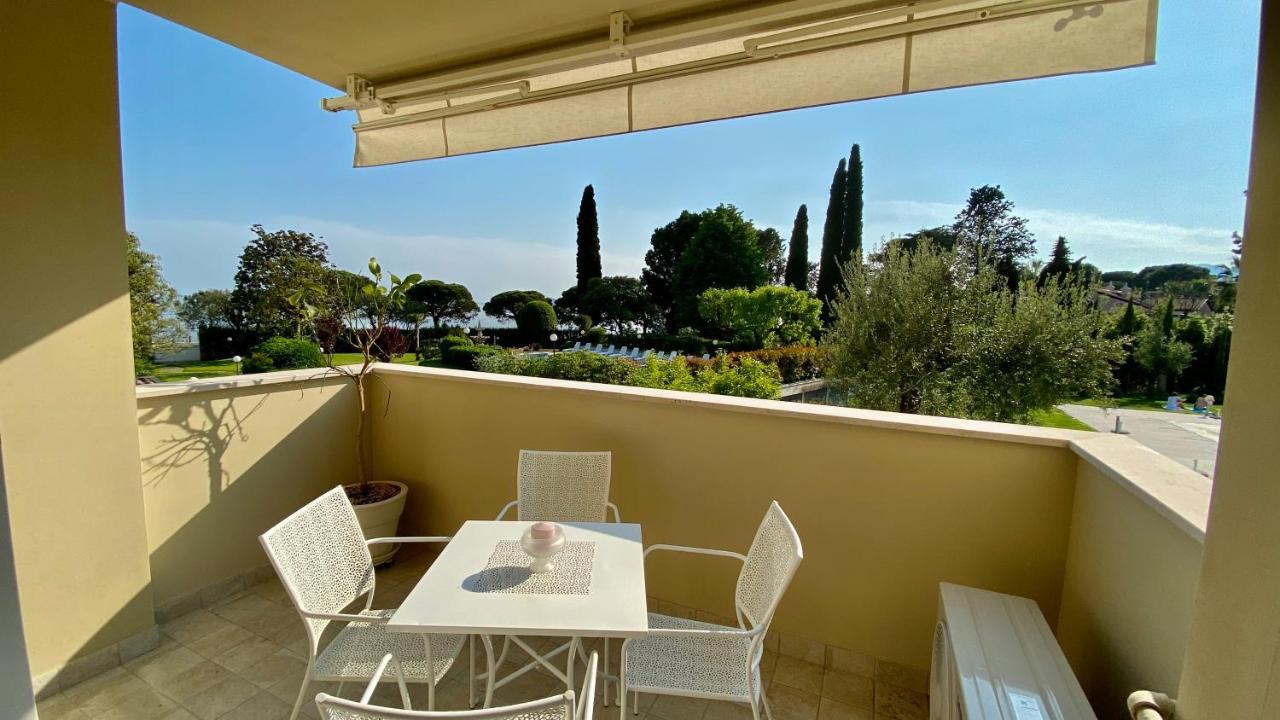 טוסקולנו מדרנו Appartamento 23 - Bilocale Vista Lago מראה חיצוני תמונה