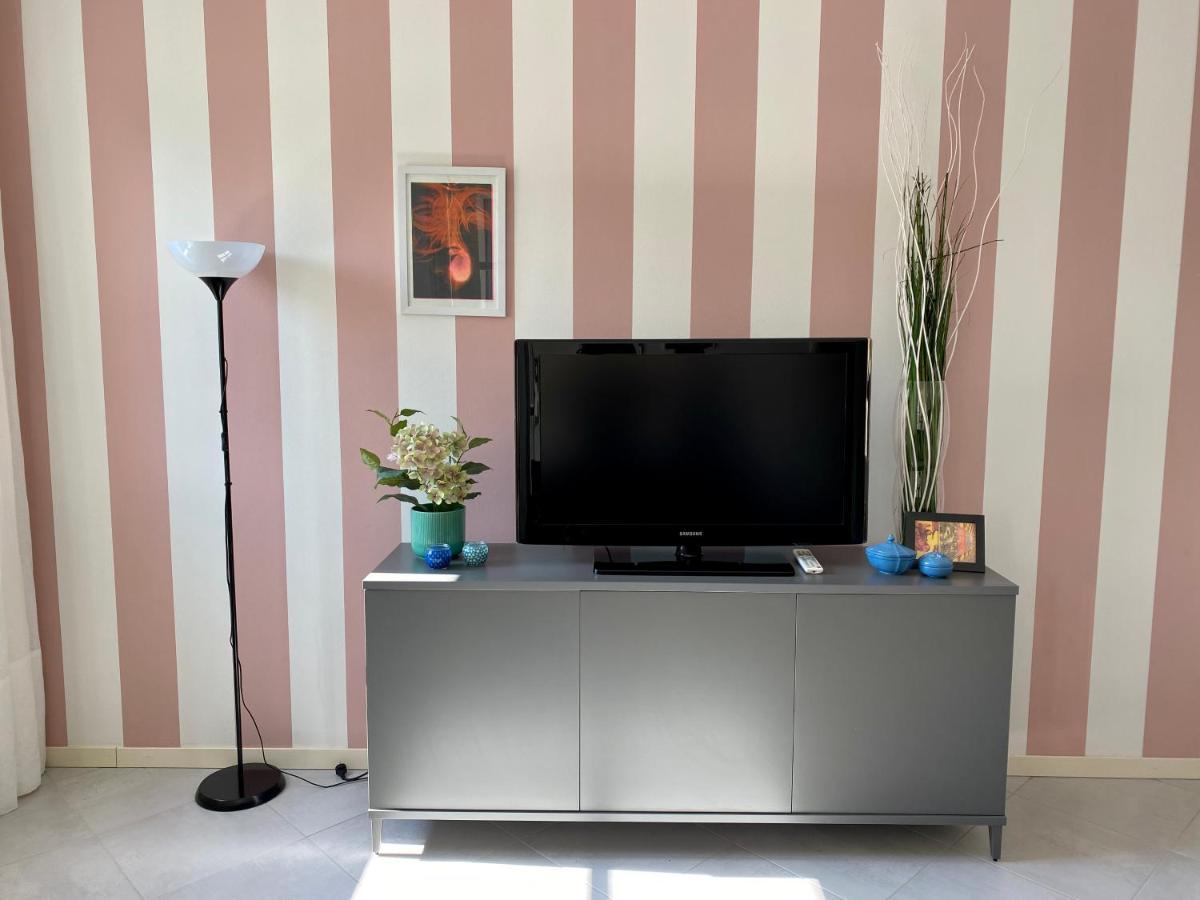 טוסקולנו מדרנו Appartamento 23 - Bilocale Vista Lago מראה חיצוני תמונה